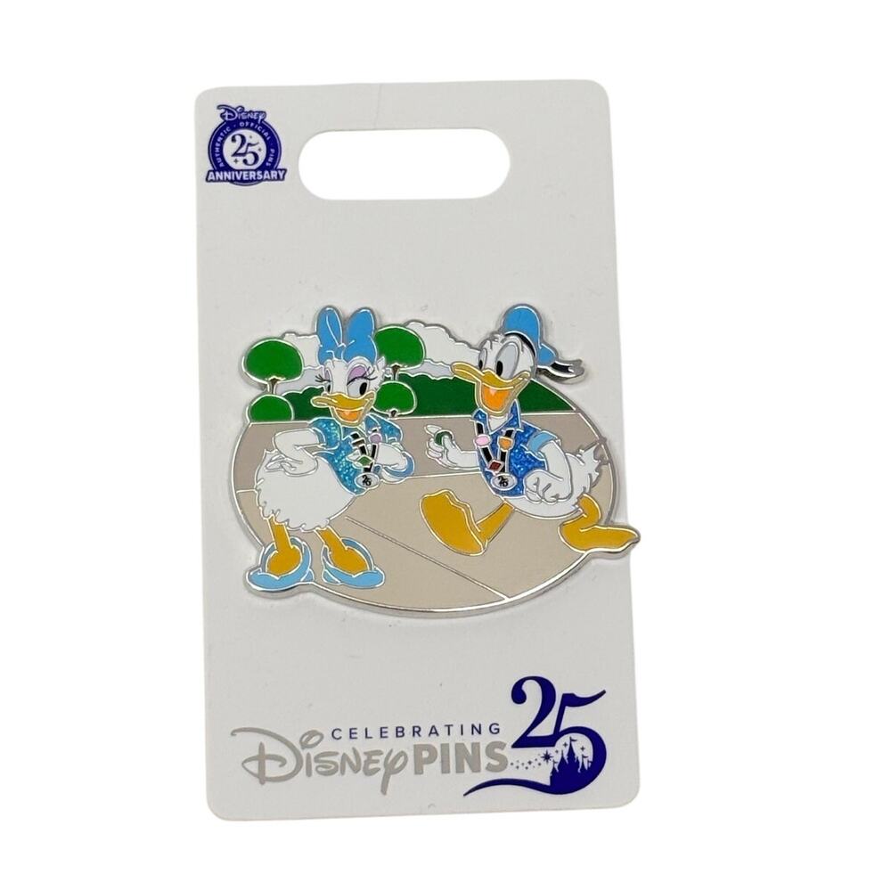 Disney Parks Donald Daisy Pin 25th Anniversary Collectible Trading Theme Park